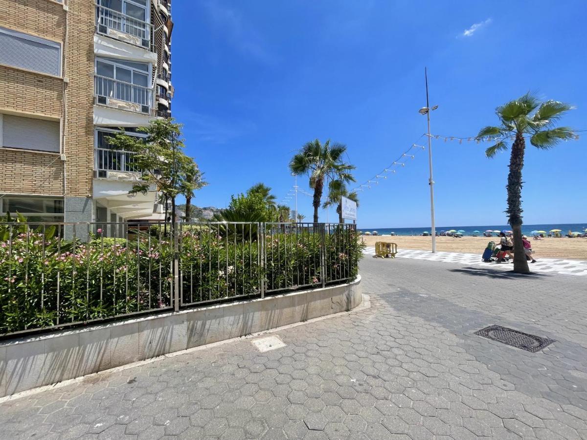 Tor Maraya Seafront Levante Views Бенидорм Екстериор снимка